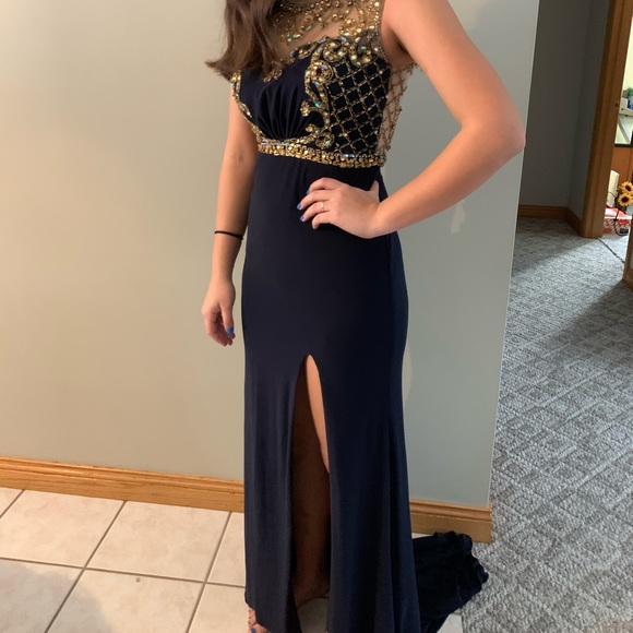 Formal Prom Dress - Picture 1 of 5